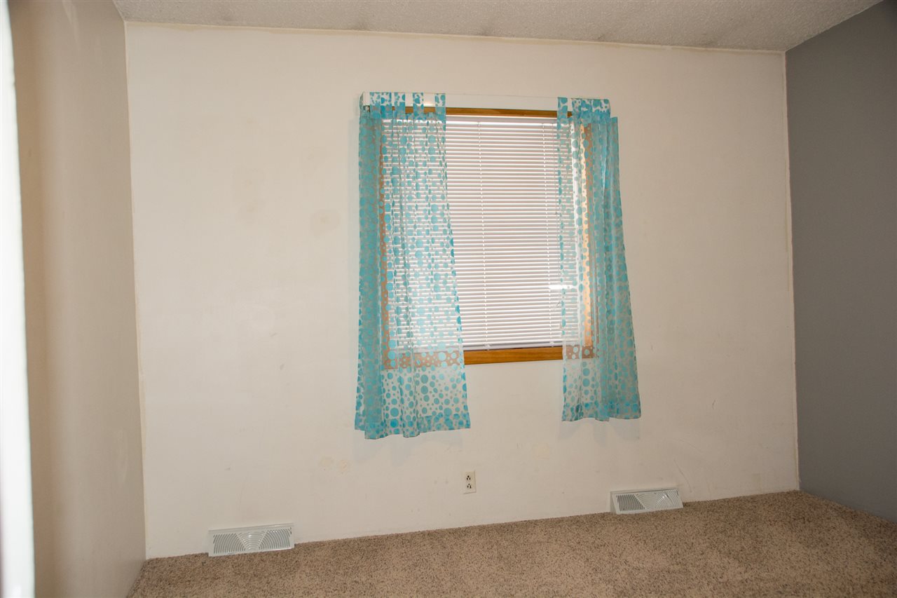 2342 Tamara Road Kalkaska, MI 49646 - Photo 12 of 28 1872032-11.JPG