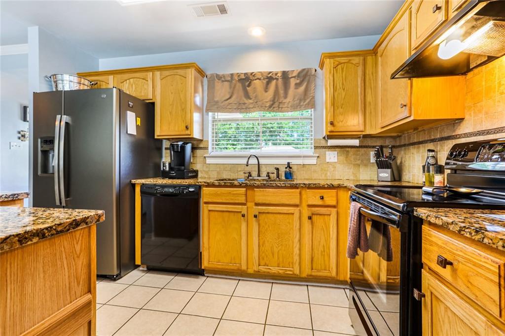 2305 Rue Toulander Street Mandeville, LA 70448 - Photo 5 of 15 Gallery Image 5