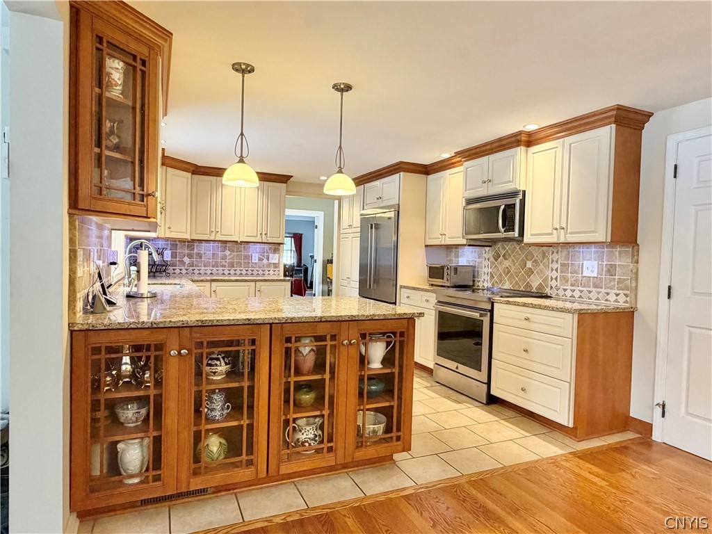 2655 Falls Road Marcellus, NY 13108 - Photo 21 of 48