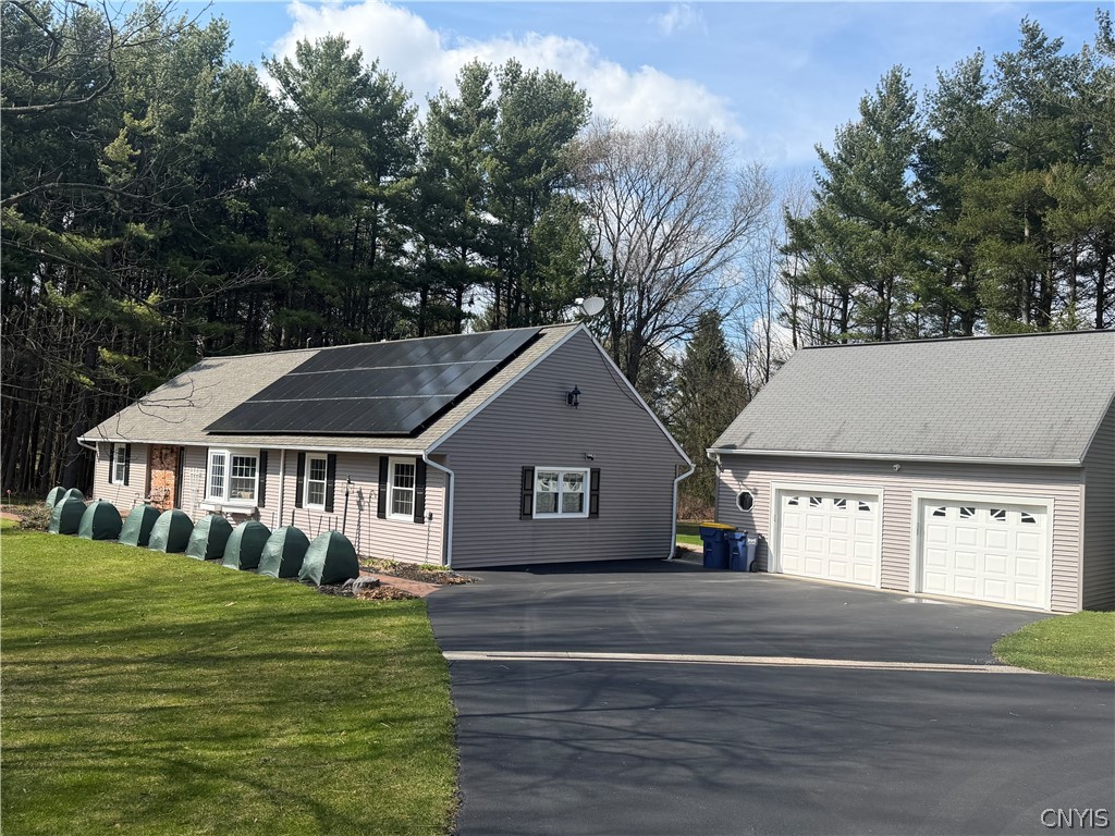 2655 Falls Road Marcellus, NY 13108 - Photo 5 of 48