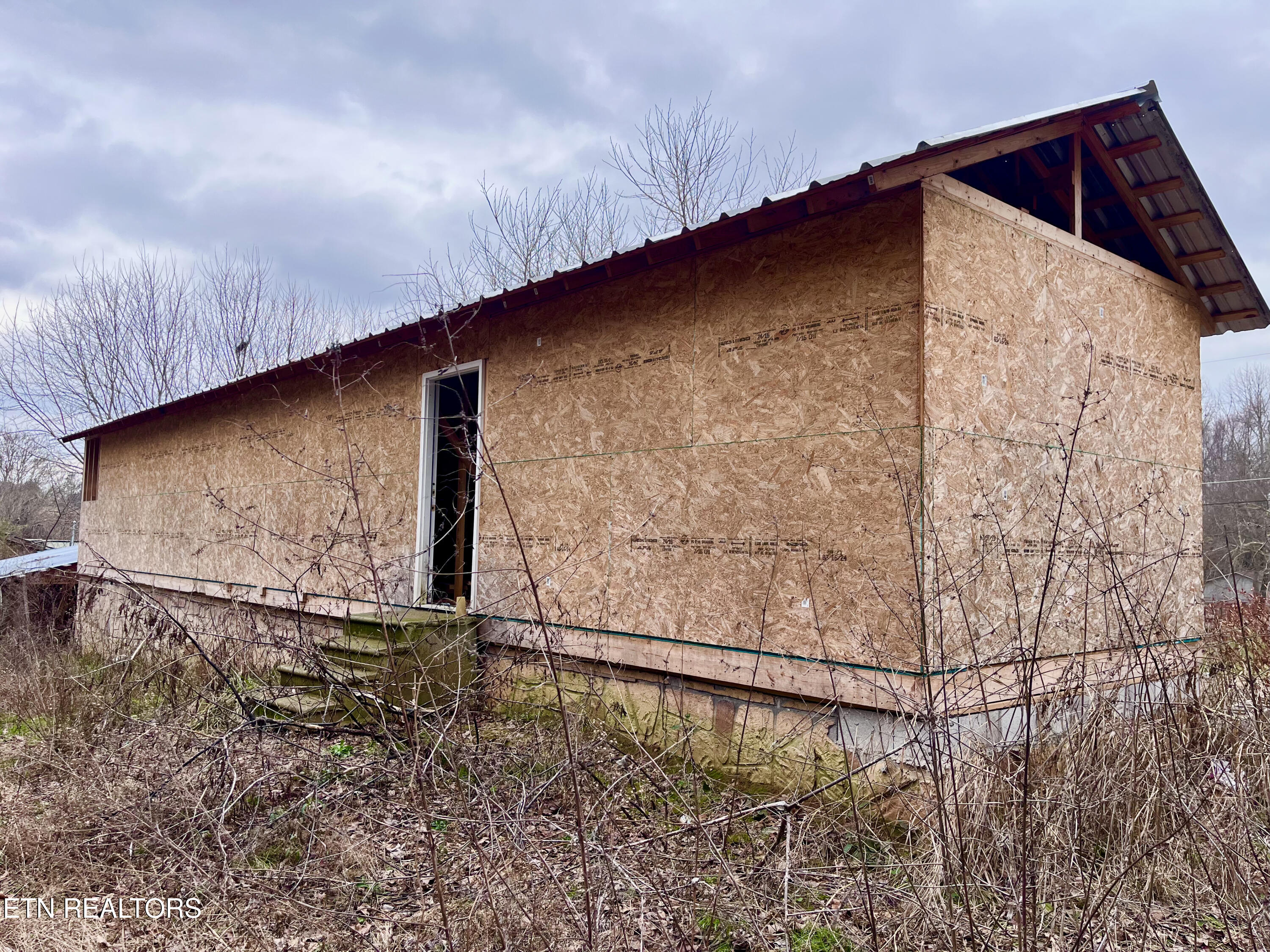 422 Mashburn Road Sweetwater, TN 37874 - Photo 4 of 6 IMG_8672