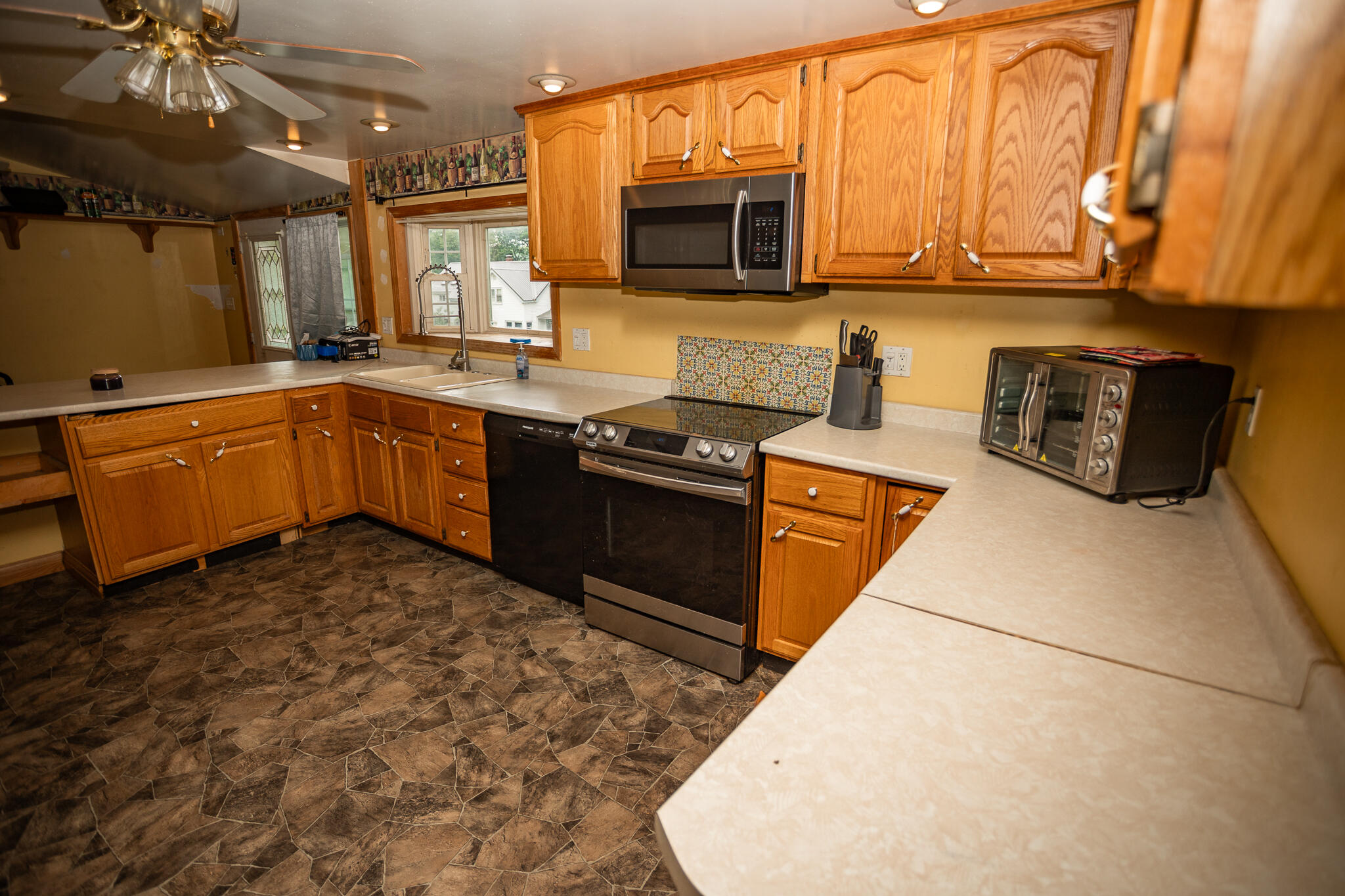 60 Summit Street Mexico, ME 04257 - Photo 2 of 15 AF6A4380