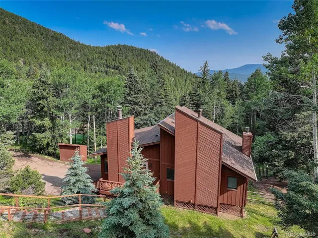 $750,000 | 723 Snyder Mountain Road, Evergreen, CO 80439