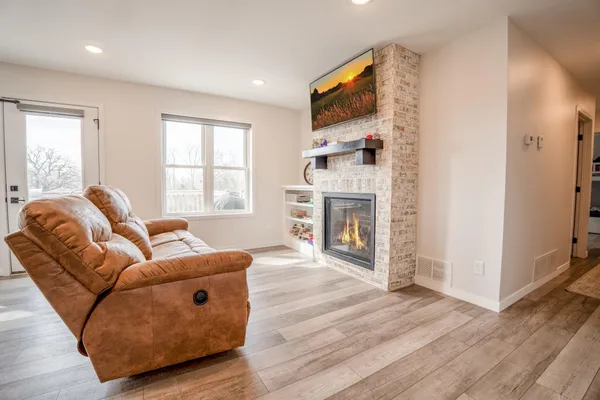 $525,000 | 101 Meadow Lane, New London, MN 56273