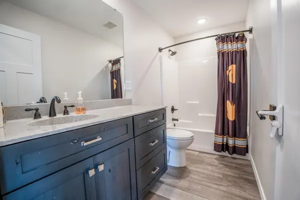 $525,000 | 101 Meadow Lane, New London, MN 56273