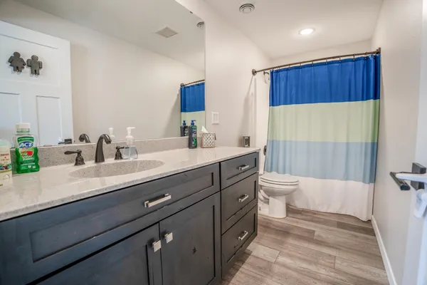 $525,000 | 101 Meadow Lane, New London, MN 56273