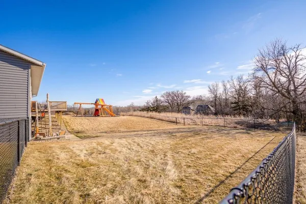 $525,000 | 101 Meadow Lane, New London, MN 56273