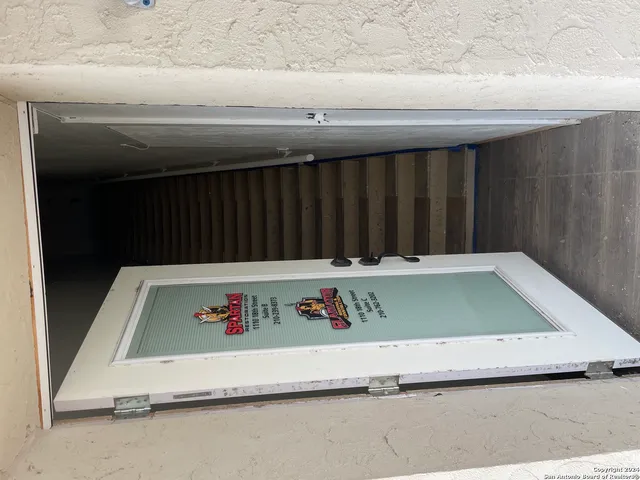 $459,000 | 1110 18th Street, Hondo, TX 78861