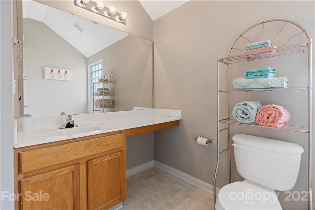 1620 Flagsworth Road Clover, SC 29710 - Photo 20 of 26 Gallery Image 20
