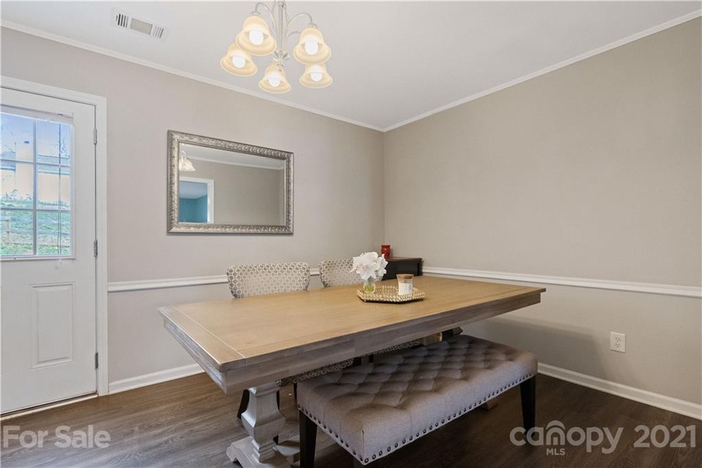 1620 Flagsworth Road Clover, SC 29710 - Photo 7 of 26 Gallery Image 7