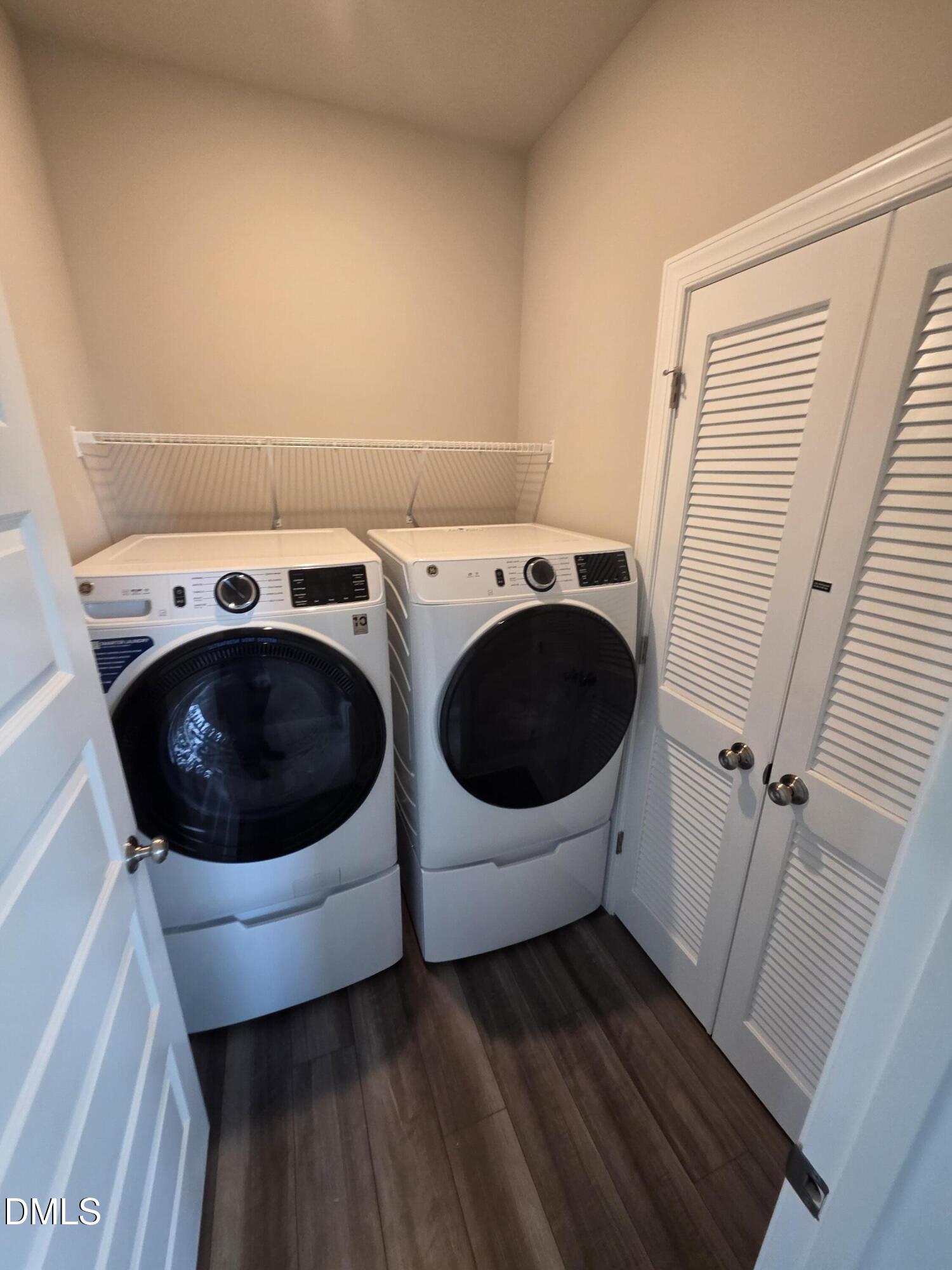 1250 Coach Sta Alley, Unit 201 Raleigh, NC 27601 - Photo 22 of 26 44921