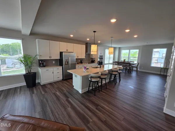 $3,250 | 1250 Coach Sta Alley, Unit 201, Raleigh, NC 27601