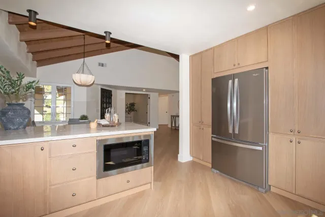 $1,325,000 | 17848 Caminito Balata, San Diego, CA 92128