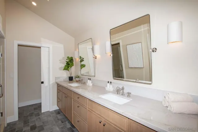 $1,325,000 | 17848 Caminito Balata, San Diego, CA 92128