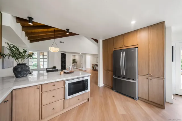 $1,325,000 | 17848 Caminito Balata, San Diego, CA 92128