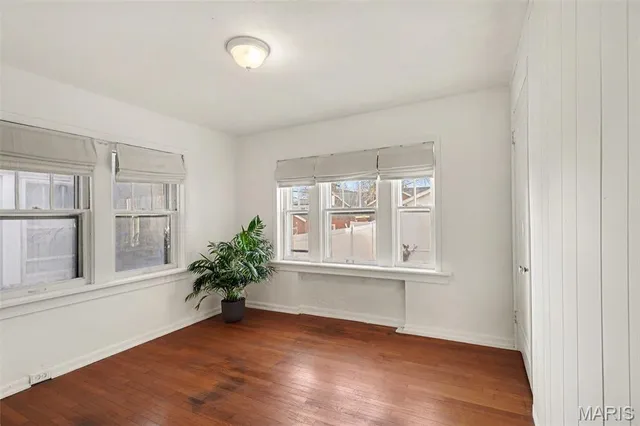 $199,900 | 3808 Burgen Avenue, St. Louis, MO 63116