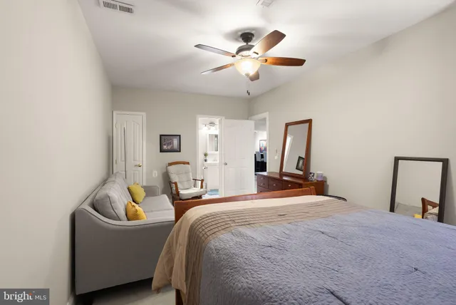 $1,420,000 | 19126 Stream Crossing Court, Leesburg, VA 20176