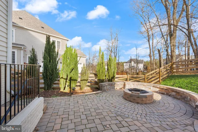 $1,420,000 | 19126 Stream Crossing Court, Leesburg, VA 20176