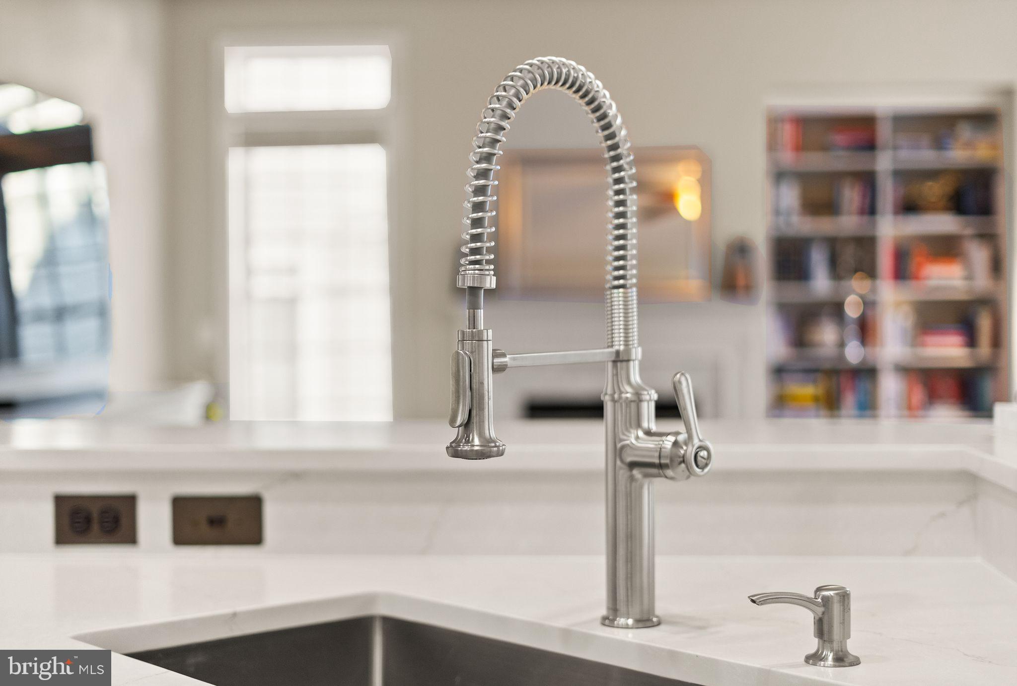 19126 Stream Crossing Court Leesburg, VA 20176 - Photo 34 of 138