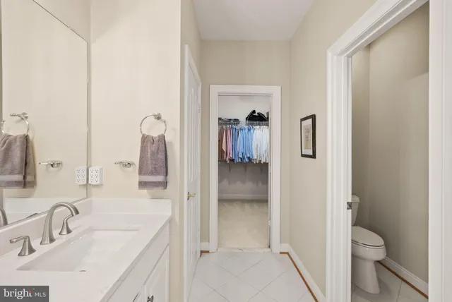 $1,420,000 | 19126 Stream Crossing Court, Leesburg, VA 20176