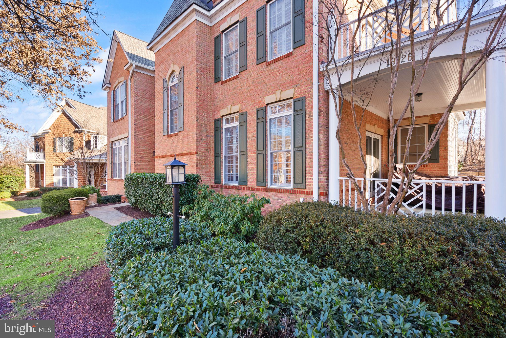 19126 Stream Crossing Court Leesburg, VA 20176 - Photo 7 of 138