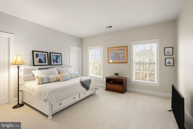 $1,420,000 | 19126 Stream Crossing Court, Leesburg, VA 20176