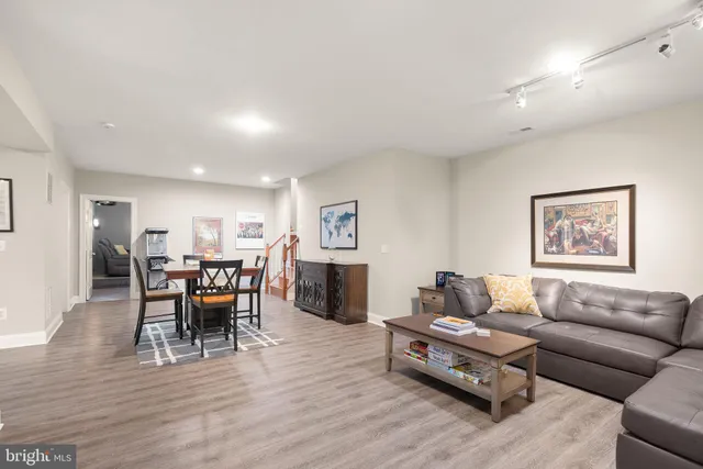 $1,420,000 | 19126 Stream Crossing Court, Leesburg, VA 20176