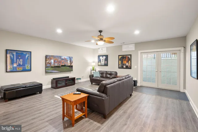 $1,420,000 | 19126 Stream Crossing Court, Leesburg, VA 20176