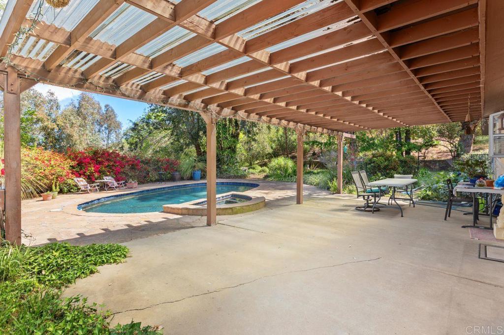 29560 Lilac Road Valley Center, CA 92082 - Photo 38 of 43