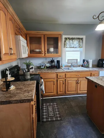 $189,999 | 924 Georgia Avenue, Sheboygan, WI 53081