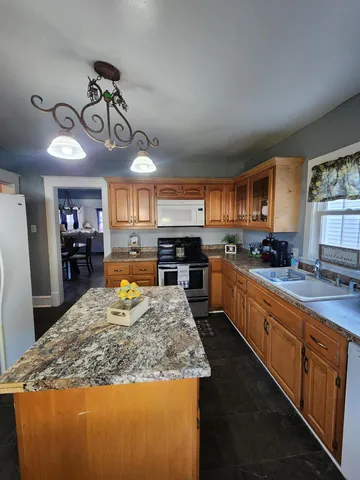 $189,999 | 924 Georgia Avenue, Sheboygan, WI 53081