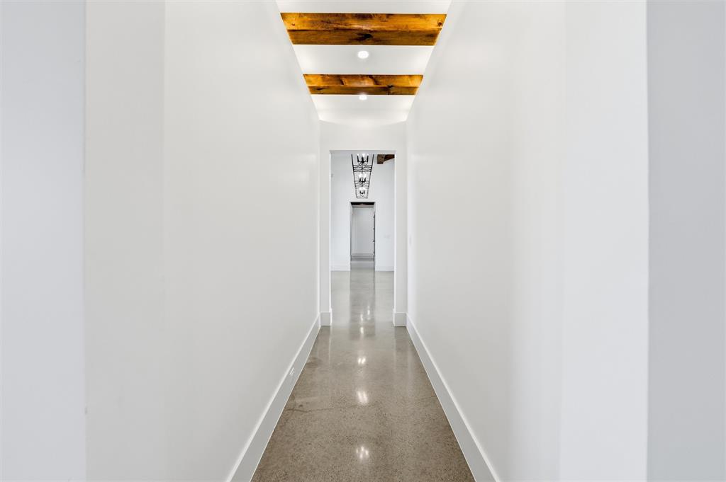 2004 Denali Pass Aledo, TX 76008 - Photo 20 of 40 a view of a hallway with wooden floor