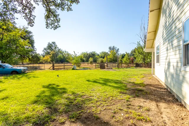 $399,900 | 6024 Hornbeck Lane, Anderson, CA 96007