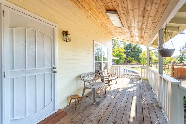 $399,900 | 6024 Hornbeck Lane, Anderson, CA 96007