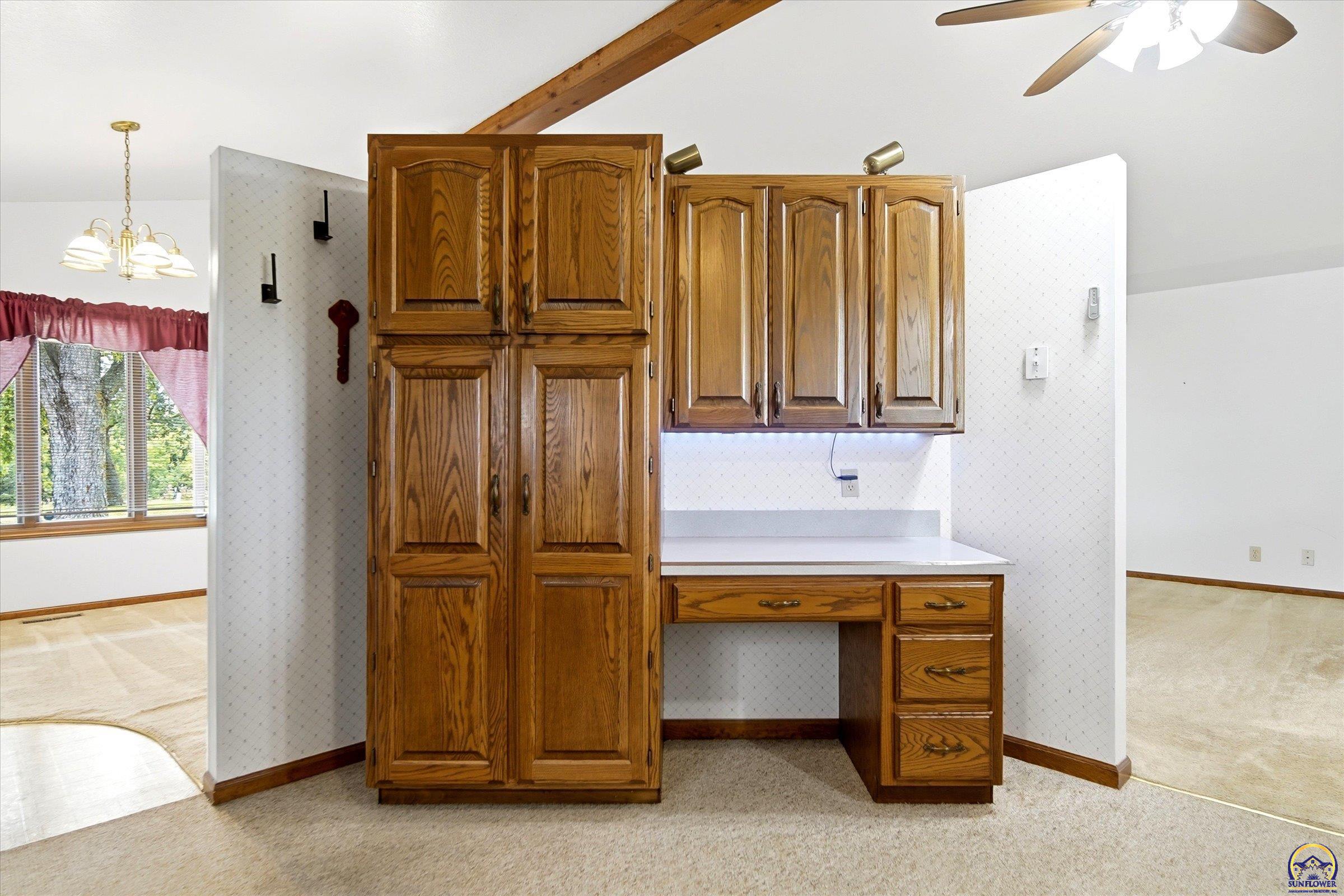 6824 Northwest Nickell Road Topeka, KS 66618 - Photo 9 of 20