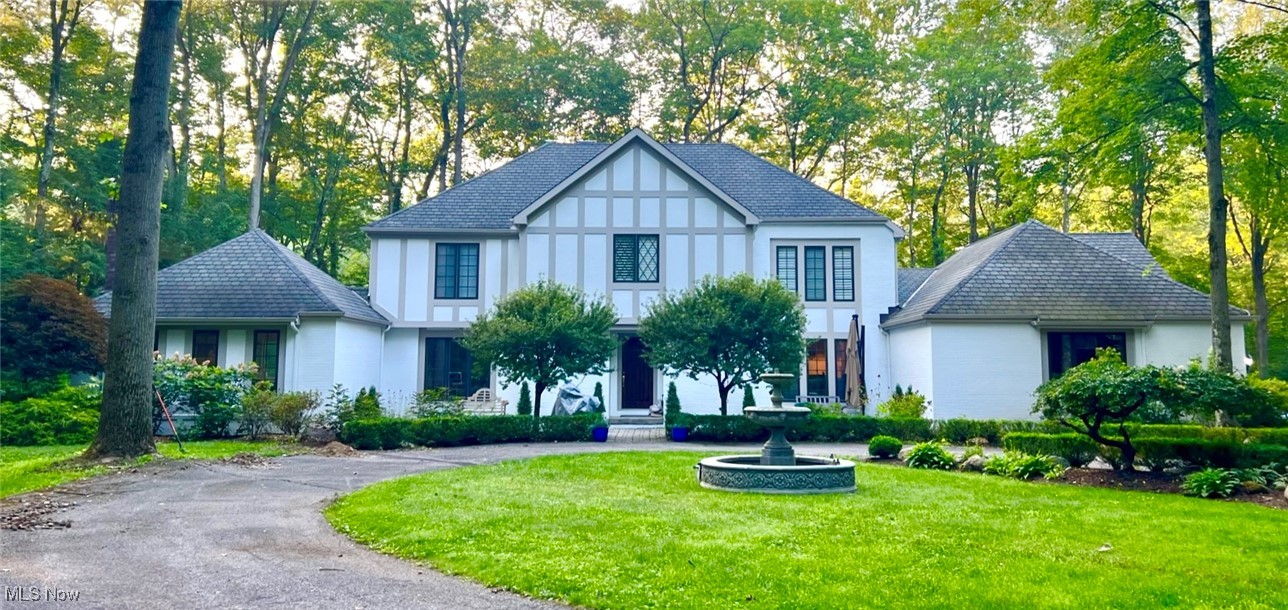 7 Valley Ridge Farm Chagrin Falls, OH 44022 - Photo 1 of 1 Gallery Image 1
