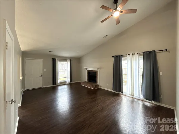 $1,750 | 5919 Hunters Crossing Lane, Charlotte, NC 28215