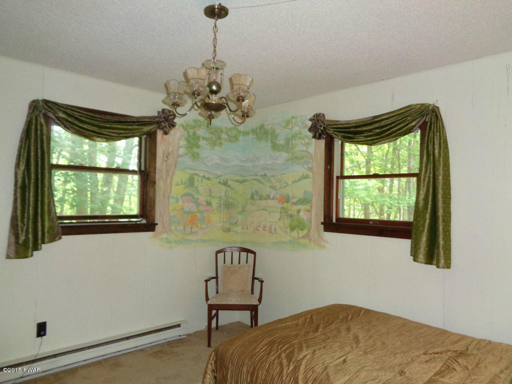 112 Mountain View Road Newfoundland, PA 18445 - Photo 28 of 35