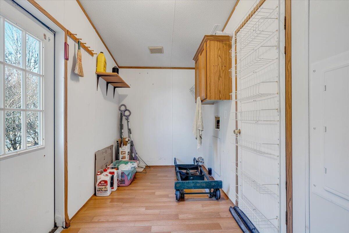 829 Moorman Mill Road Rustburg, VA 24588 - Photo 20 of 45 a view of entryway