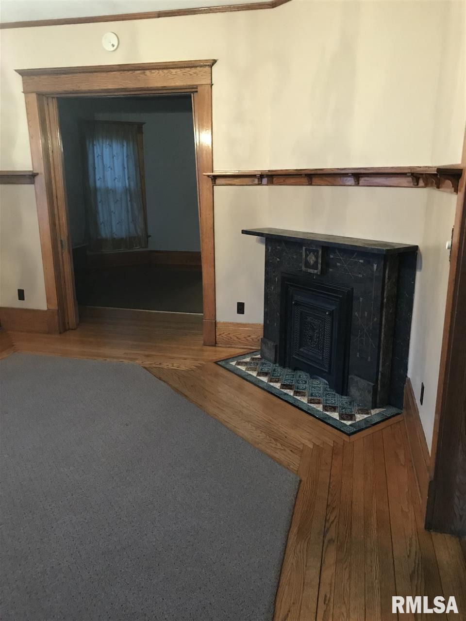 322 South 3rd Street Clinton, IA 52732 - Photo 12 of 23 Gallery Image 12