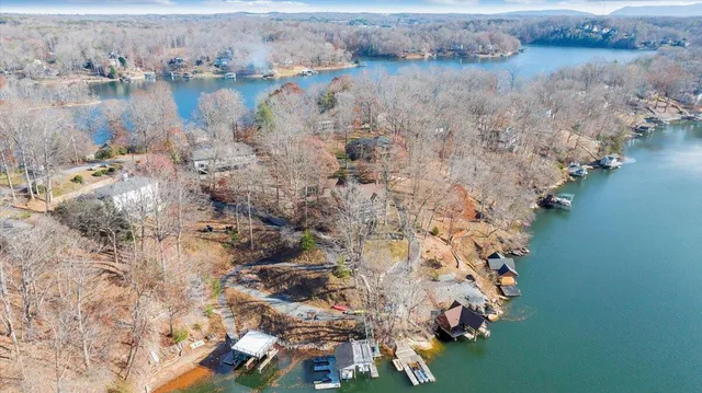 $1,299,000 | 775 Long Island Drive, Moneta, VA 24121