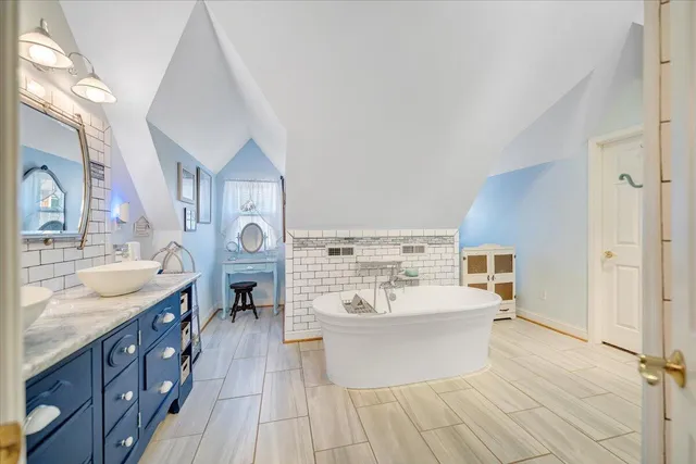 a view of a entrance gate of a house