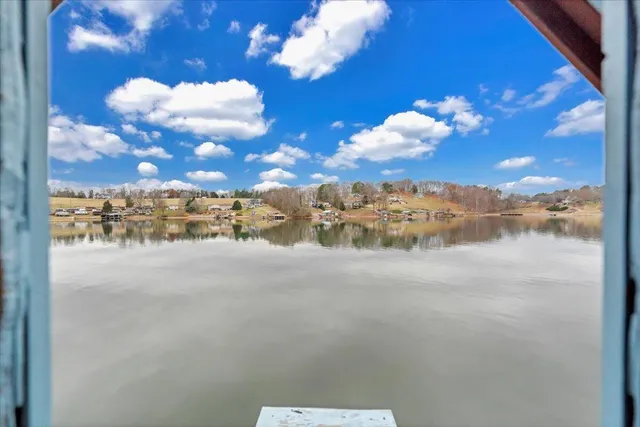 $1,299,000 | 775 Long Island Drive, Moneta, VA 24121