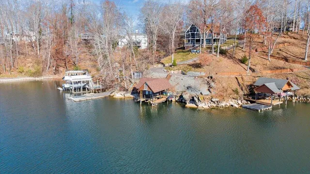 $1,299,000 | 775 Long Island Drive, Moneta, VA 24121