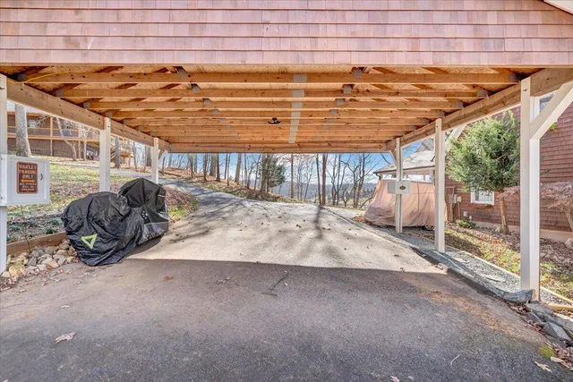 $1,299,000 | 775 Long Island Drive, Moneta, VA 24121