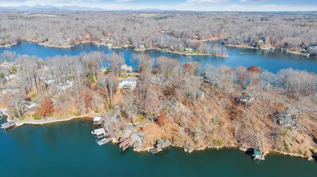 $1,299,000 | 775 Long Island Drive, Moneta, VA 24121