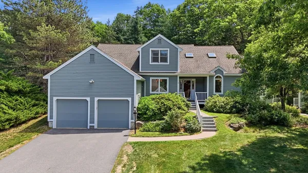 $779,000 | 6 Blue Heron Way, Unit 6, Acton, MA 01720