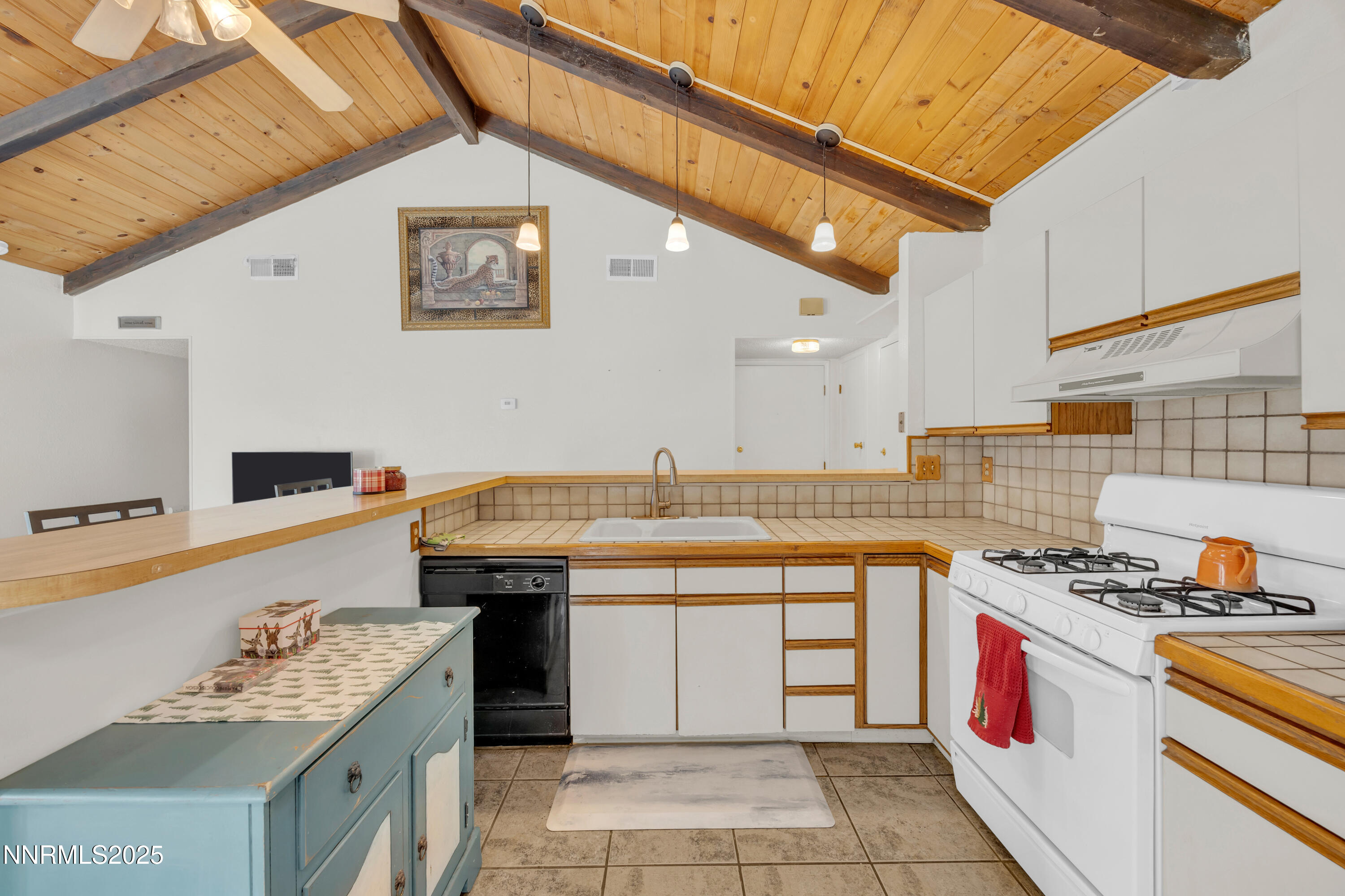 39 Granite Way Carson City, NV 89706 - Photo 16 of 27 IMG_4808