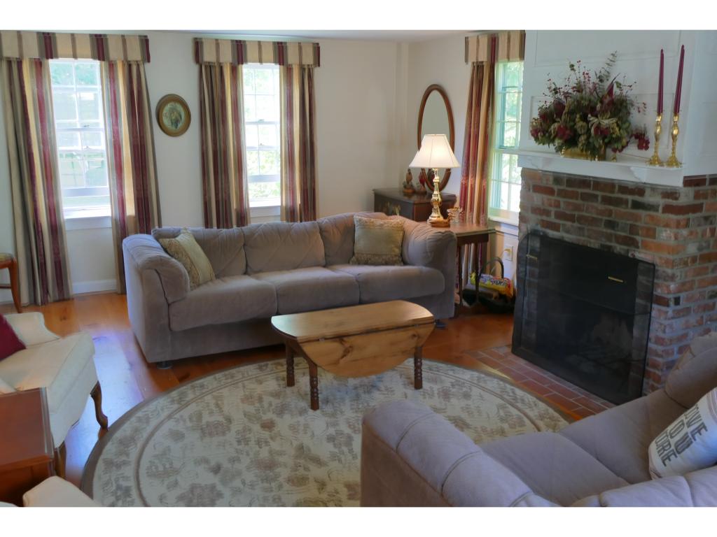 140 Montelona Road Goffstown, NH 03045 - Photo 16 of 36 Gallery Image 16
