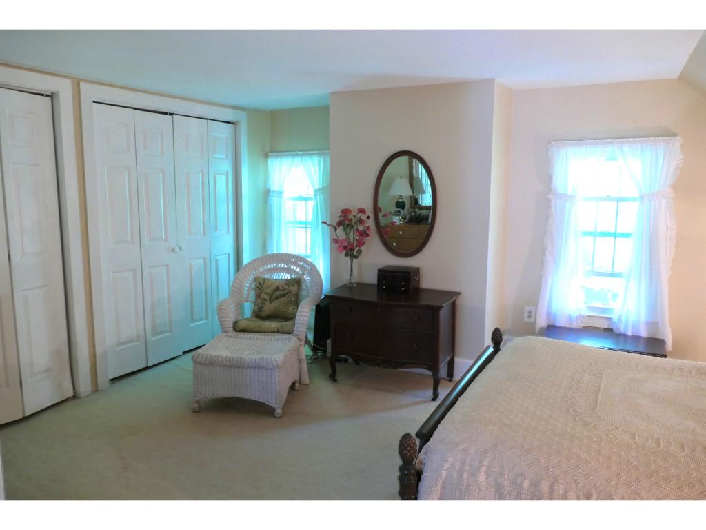 140 Montelona Road Goffstown, NH 03045 - Photo 20 of 36 Gallery Image 20